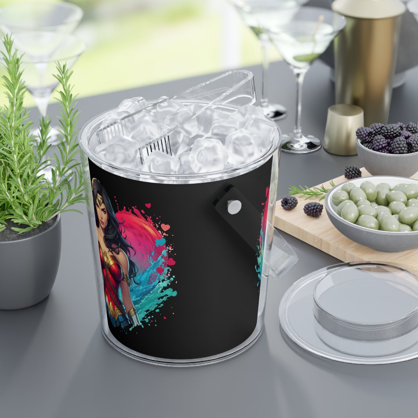 Wonder Woman Splash Ice Bucket with Tongs